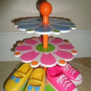 18" Doll Shoe Carousel